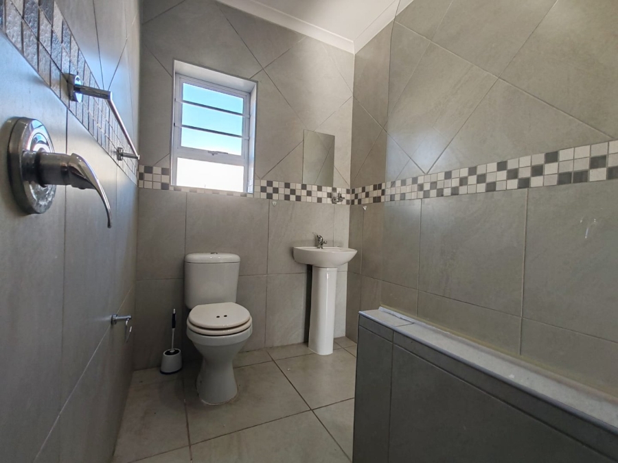 2 Bedroom Property for Sale in Lorraine Eastern Cape